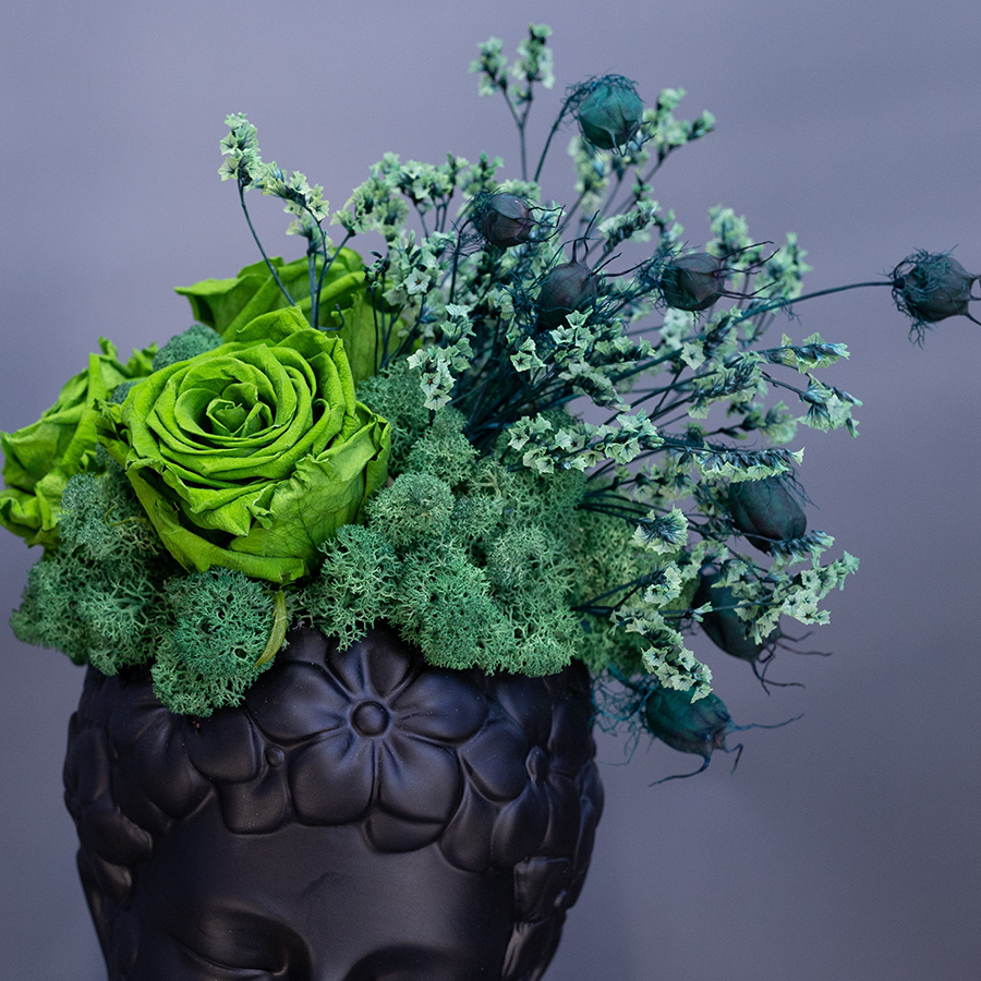 Композиция из стабилизированных цветов "Изумрудная".