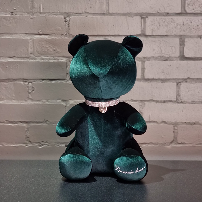 Мишка "Гламур", изумрудный, в колье